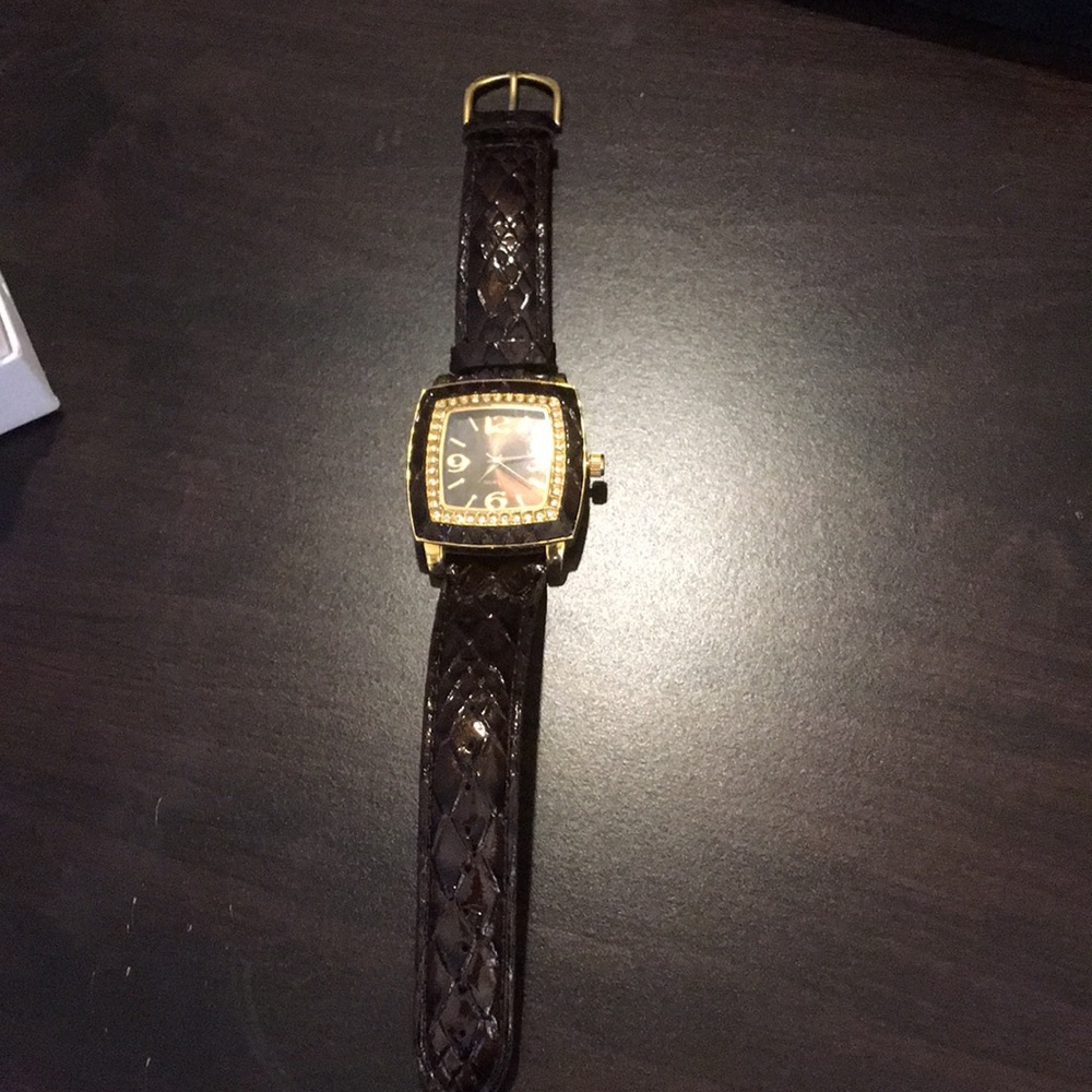 Joan Rivers Watch - Picture 2 of 8